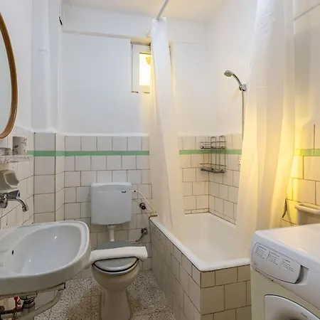 Villa Marvelous Villa With Impressive Garden In Kartepe Sapanca