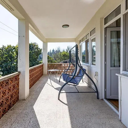 Marvelous Villa With Impressive Garden In Kartepe